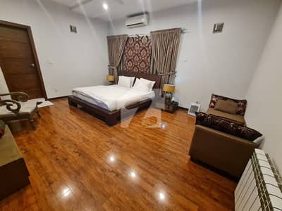 G-14/4 Investor Rate Triple Storey 40*80 House For Sale