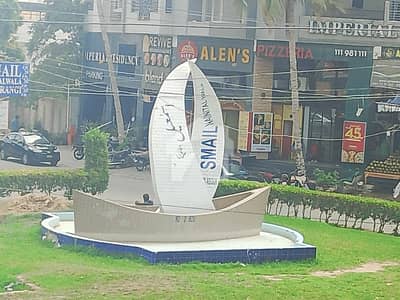 عالمگیر روڈ گلشنِ اقبال ٹاؤن,کراچی میں 4 مرلہ Studio دکان 3.5 لاکھ میں کرایہ پر دستیاب ہے۔