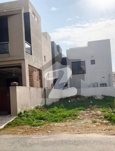 Plot No-685 Block A - 5 Marla Plot On Top Location of Phase 9 Town DHA Lahore For Urgent Sale
