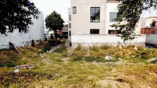 Plot No-266/10 Block D - 5 Marla Plot On Top Location of Phase 9 Town DHA Lahore For Urgent Sale