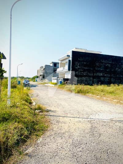 Block A Size 7 Marla Plot Developed With Possession Gulberg Residencia, Islamabad Block A Size 7 Marla Plot Developed With Possession Gulberg Residencia, Islamabad