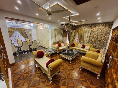 ORIGNAL PICTURES 1 Kannal Fully Furnished LUXUARY HOUSE SLITLY USED