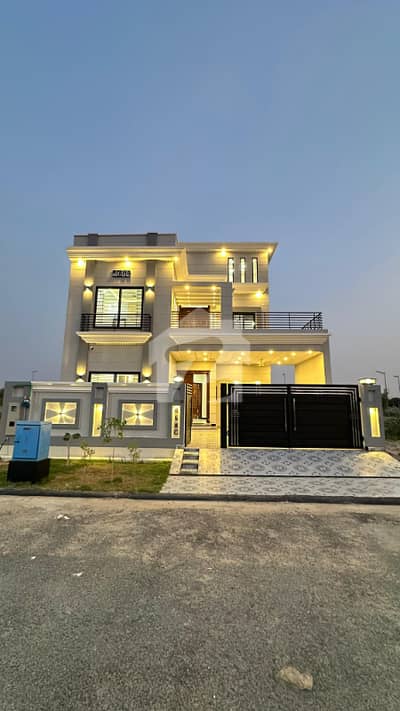 10 Marla Super Luxury House For Sale