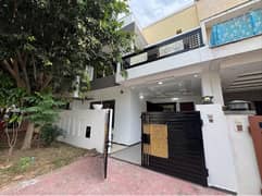 Bahria Enclave Sector B1 5 Marla Used House For Sale in Most Prime Location Close to Main Gate