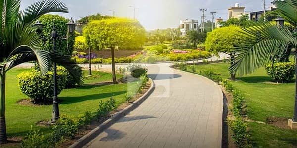 40 Feet Road 10 Marla Prime Location Plot For Sale