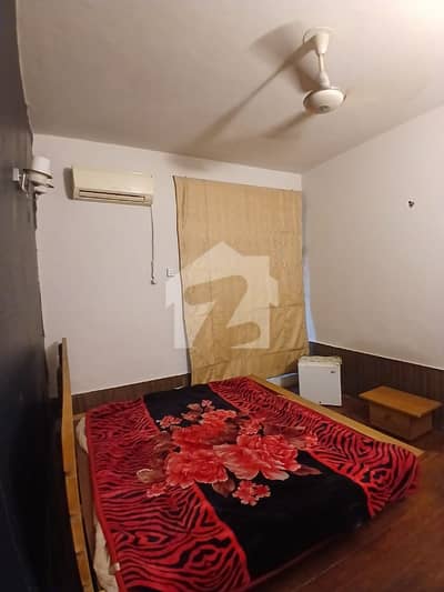 1 Bed Room Fully Furnished At Ground Floor In Dha Phase 1 Near Masjid Chowk National Hospital Chowk Lahore Picture Original
