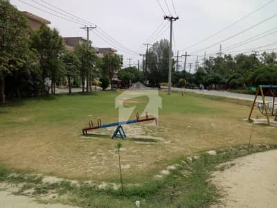 واپڈا ٹاؤن فیز 1 - بلاک جی5 واپڈا ٹاؤن فیز 1,واپڈا ٹاؤن,لاہور میں 5 مرلہ رہائشی پلاٹ 1.35 کروڑ میں برائے فروخت۔ واپڈا ٹاؤن فیز 1 - بلاک جی5 واپڈا ٹاؤن فیز 1,واپڈا ٹاؤن,لاہور میں 5 مرلہ رہائشی پلاٹ 1.35 کروڑ میں برائے فروخت۔