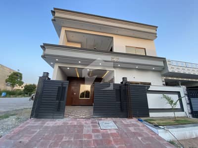 Beautiful Corner House Available for Sale