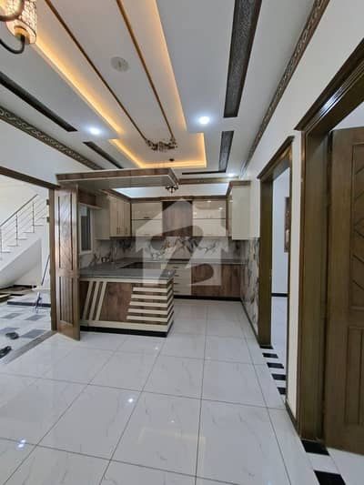 Saadi Garden House For Sale  120 Square Yard  40" Feet Road