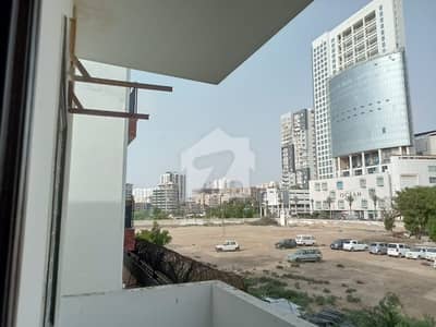 Office Space 1100 SQ ft available for Rent near Underpass block 5 Clifton