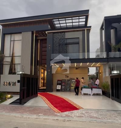 10 Marla Like A New Lower Portion Ideal Location For Rent In Bahria Town Lahore