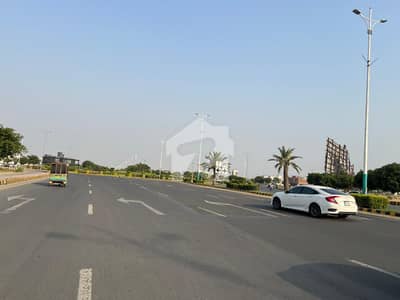 ڈی ایچ اے فیز 7 - بلاک آر فیز 7,ڈیفنس (ڈی ایچ اے),لاہور میں 1 کنال رہائشی پلاٹ 5.5 کروڑ میں برائے فروخت۔ ڈی ایچ اے فیز 7 - بلاک آر فیز 7,ڈیفنس (ڈی ایچ اے),لاہور میں 1 کنال رہائشی پلاٹ 5.5 کروڑ میں برائے فروخت۔