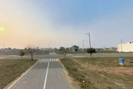 Direct from 80 Feet Main Road 4-Marla Commercial Corner Plot for Sale in Phase 9 Town DHA Lahore E Block Nearest Location of Plot no: 380-E