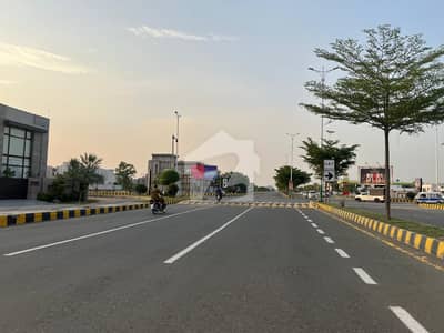 ڈی ایچ اے فیز 6 - بلاک این فیز 6,ڈیفنس (ڈی ایچ اے),لاہور میں 1 کنال رہائشی پلاٹ 5.5 کروڑ میں برائے فروخت۔ ڈی ایچ اے فیز 6 - بلاک این فیز 6,ڈیفنس (ڈی ایچ اے),لاہور میں 1 کنال رہائشی پلاٹ 5.5 کروڑ میں برائے فروخت۔