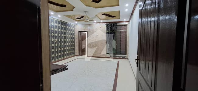 5 Marla lower portion available for rent johar town phase 1
