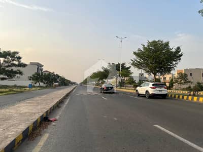 ڈی ایچ اے فیز 6 - بلاک جی فیز 6,ڈیفنس (ڈی ایچ اے),لاہور میں 1 کنال رہائشی پلاٹ 5.5 کروڑ میں برائے فروخت۔ ڈی ایچ اے فیز 6 - بلاک جی فیز 6,ڈیفنس (ڈی ایچ اے),لاہور میں 1 کنال رہائشی پلاٹ 5.5 کروڑ میں برائے فروخت۔