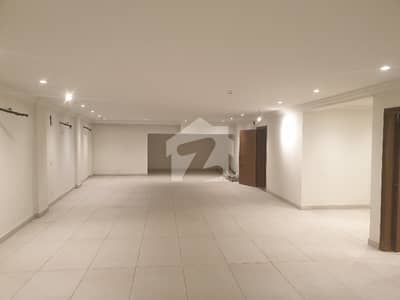 8 Marla Commercial 4rth Floor For Rent Main Commercial Hub DHA Phase-5 Lahore