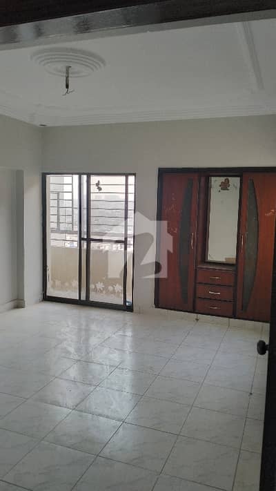 4 Bed DD Bismillah Tower 12th Floor Flat