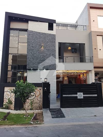 5 Marla Brand New Modern Design Beautiful House For Rent