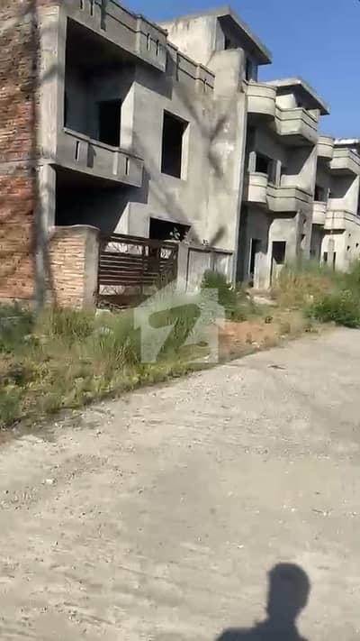 اسمارٹ ولاز ڈی ۔ 17,اسلام آباد میں 4 کمروں کا 5 مرلہ مکان 1.0 کروڑ میں برائے فروخت۔