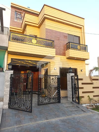 Prime Location 6 kva solar House For Sale In Khayaban-E-Amin - Block L Available
