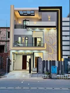 3 Years Installments Plan 1.5 Story 5 Marla Brand New House For Sale In Park View City