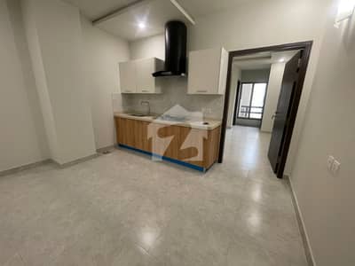 One Bed Apartment For Rent In Zarkon Heights.