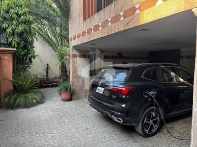 **42 Marla Luxury Double-Story House for Sale**