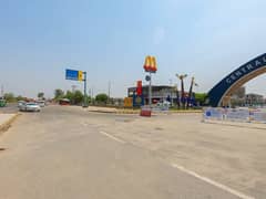 Prime Location Commercial Plot In Central Park Housing Scheme Sized 8 Marla Is Available