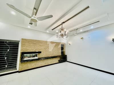 DHA Phase 3 luxury 1-Kanal house available for rent, offering the perfect blend of elegant living, peaceful
