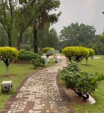 Find Your Ideal Farm House In Islamabad Under Rs. 350000000