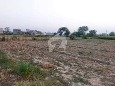 400 Kanal Land For Sale