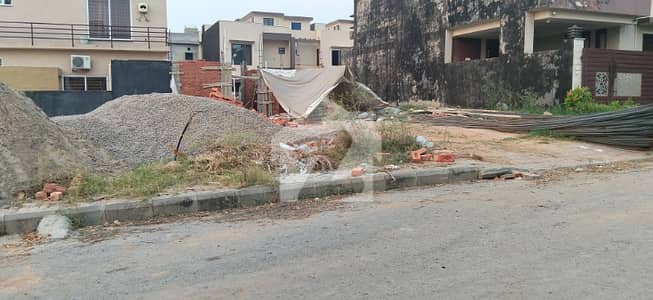 5 MARLA SOLID PLOT AVAILABLE FOR SALE IN BLOCK M