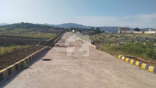 5 commercial plot for sale at E/14