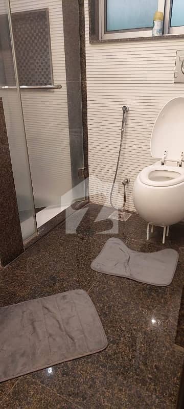 tiled flooring neat and clean only for family