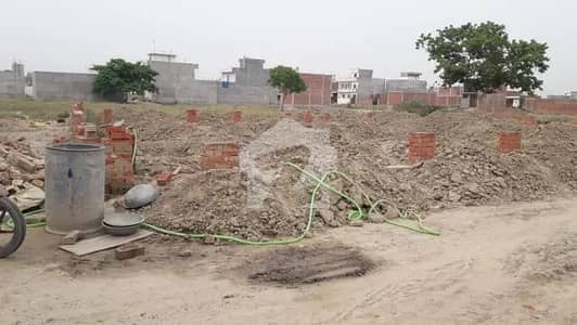 روز گارڈن زون 2 روز گارڈن,بحریہ ٹاؤن فیز 8,بحریہ ٹاؤن راولپنڈی,راولپنڈی میں 8 مرلہ رہائشی پلاٹ 42.0 لاکھ میں برائے فروخت۔ روز گارڈن زون 2 روز گارڈن,بحریہ ٹاؤن فیز 8,بحریہ ٹاؤن راولپنڈی,راولپنڈی میں 8 مرلہ رہائشی پلاٹ 42.0 لاکھ میں برائے فروخت۔
