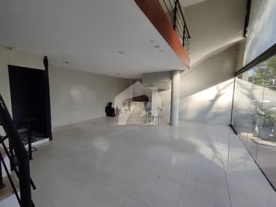 ڈی ایچ اے فیز 5 ڈیفنس (ڈی ایچ اے),لاہور میں 4 مرلہ Studio دفتر 4.1 لاکھ میں کرایہ پر دستیاب ہے۔