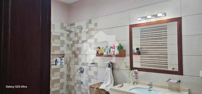 Bungalow For Sale 1000 Square Yards In DHA Phase 1