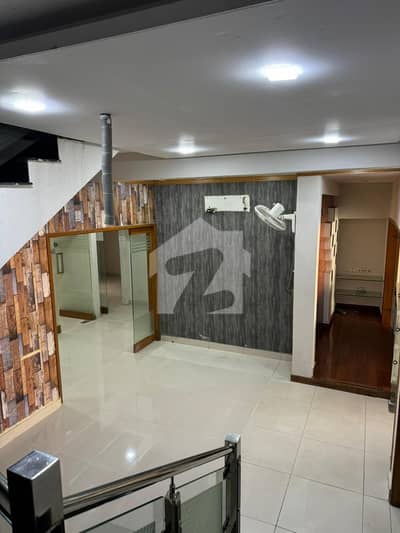 CLIFTON BLOCK 08 425 YARDS BUNGALOW FOR SALE