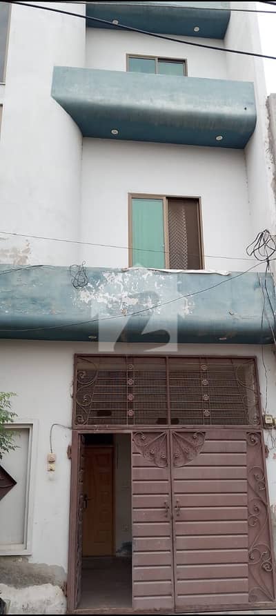 3 Marla 2.5 story house in Hamza town phase 2 Lahore