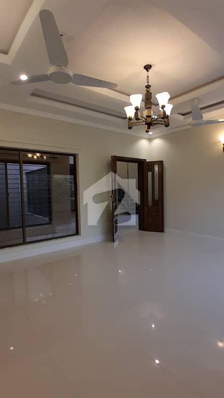 Upper Portion 1 kanal for Rent in E-11 Upper Portion 1 kanal for Rent in E-11