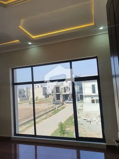 Lower Portion Of 10 Marla House For Rent In Park View City