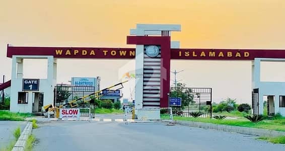 10 Marla D block Wapda town plot , ideal location