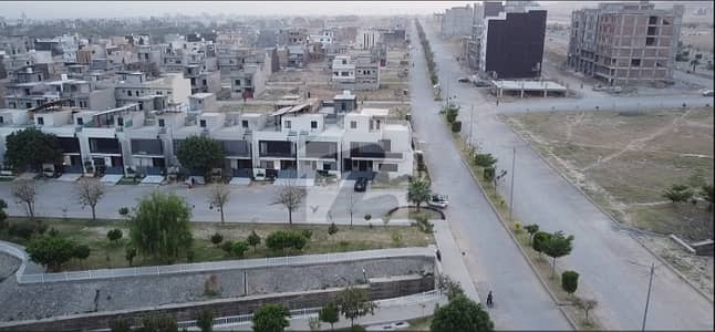 1 kanal plot for sale in b17 Islamabad
