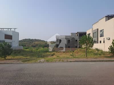 DHA 3, Sector B, Street # 114