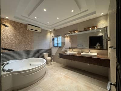 GARDEN TOWN MAIN AHMED BLOCK 2 KANAL BUNGALOW FOR RENT BY MASTER DEALS