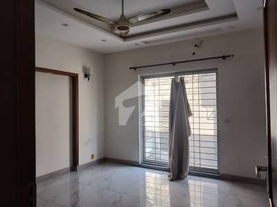 Spacious 10 Marla Upper Portion For Rent 3 Bed, Neat & Clean Rs. 70,000 Only