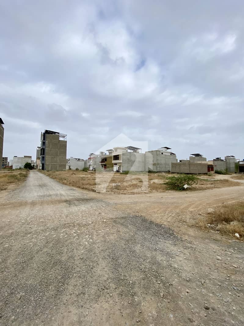 Commercial Plot 100 Square Yards Commercial Plot 100 Square Yards