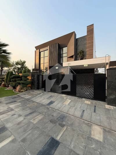 1 Kanal Beautiful Modern House Available For Rent in DHA Lahore 1 Kanal Beautiful Modern House Available For Rent in DHA Lahore