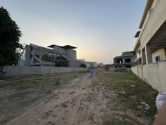1 Kanal Plot For Sale In E Block, Gulberg Greens | Main Street Front | Backside Opens To Park